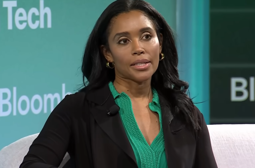  Former Xbox president Sarah Bond bids farewell to Xbox staff