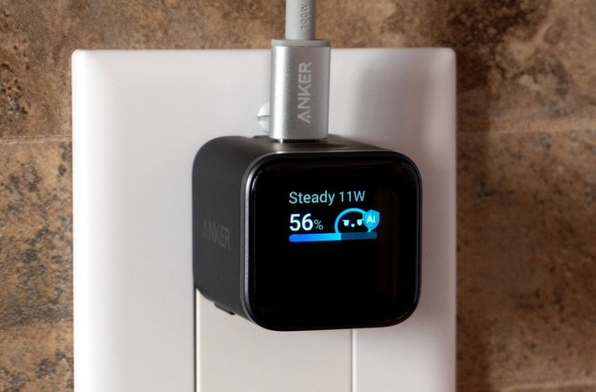  Anker’s new 45-watt Nano charger has a screen and other upgrades. Here’s what it’s like