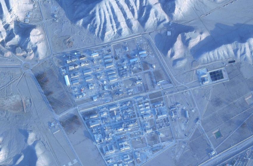  Iran nuclear material “still there, in large quantities,” IAEA chief says, calling for urgent deal with U.S.