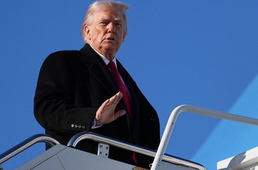  Trump threatens an executive order to mandate voter IDs before elections | Donald Trump News