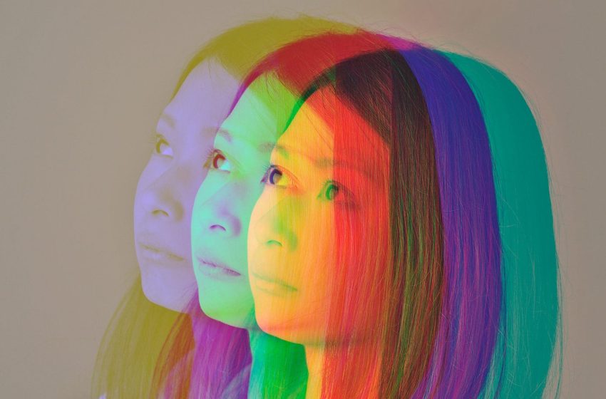  With just a few words, AI can tell what kind of person you are