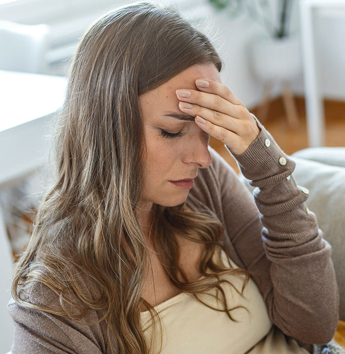 82 Signs Our Bodies Give Us That Can Actually Be Silent Cries For Help