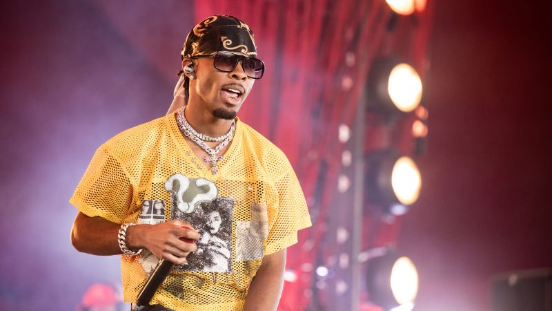  Singer d4vd named as ‘target’ in death and dismemberment of teen girl