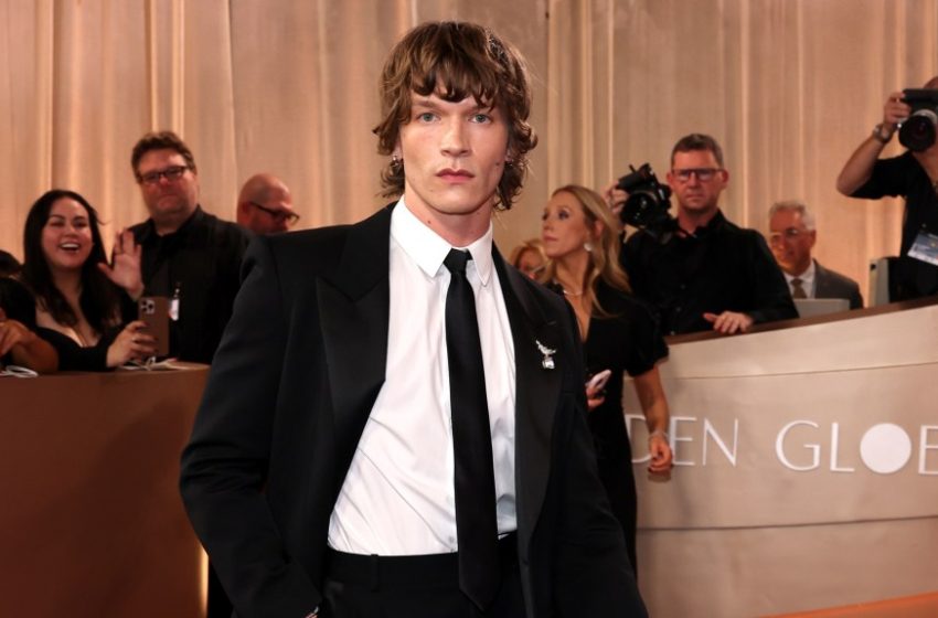  Connor Storrie Set As ‘SNL’ Host In February