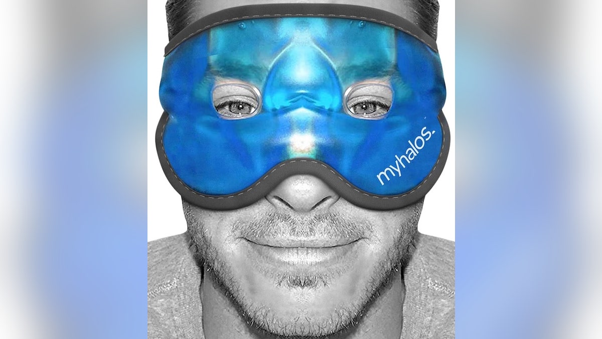 Store this cold mask in the freezer.