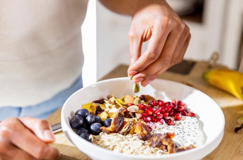  I Ate Oatmeal Every Day for a Week and This Is What Happened to My Body