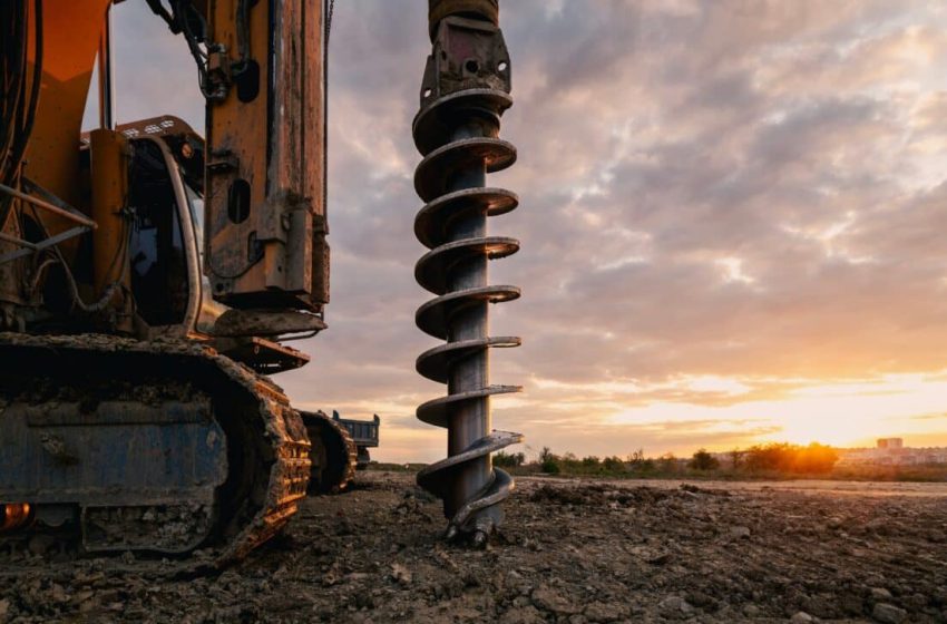  They Drilled Deeper Into Earth’s Crust Than Anyone Before… Then Hit Something Unexpected