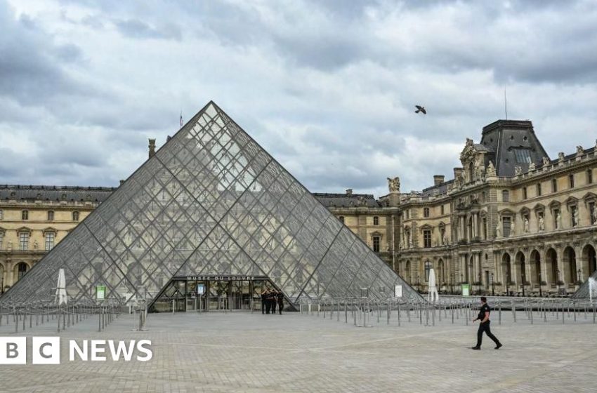  Leak damages 19th Century painting in latest Louvre setback – BBC