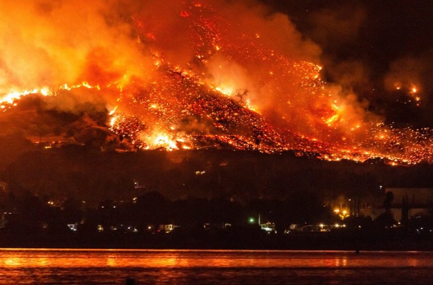  Earth on Track to Become Uninhabitable, Scientists Say