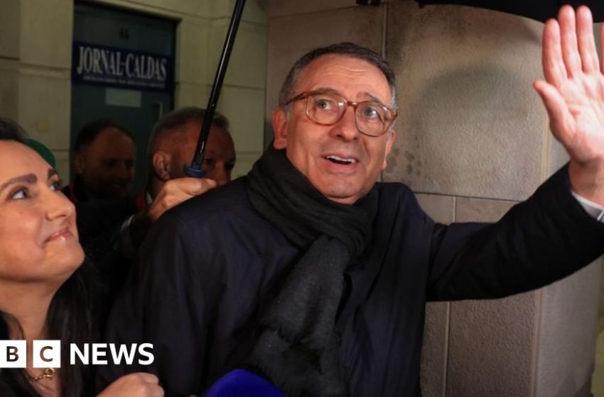  Centre-left candidate poised to comfortably win Portuguese presidency – BBC