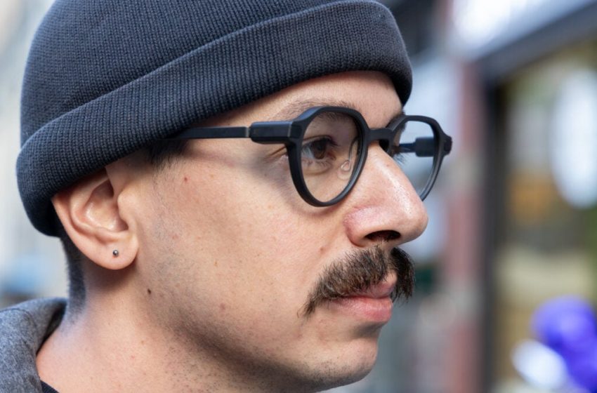  The College Board Is Banning Students From Using Smart Glasses During the SATs