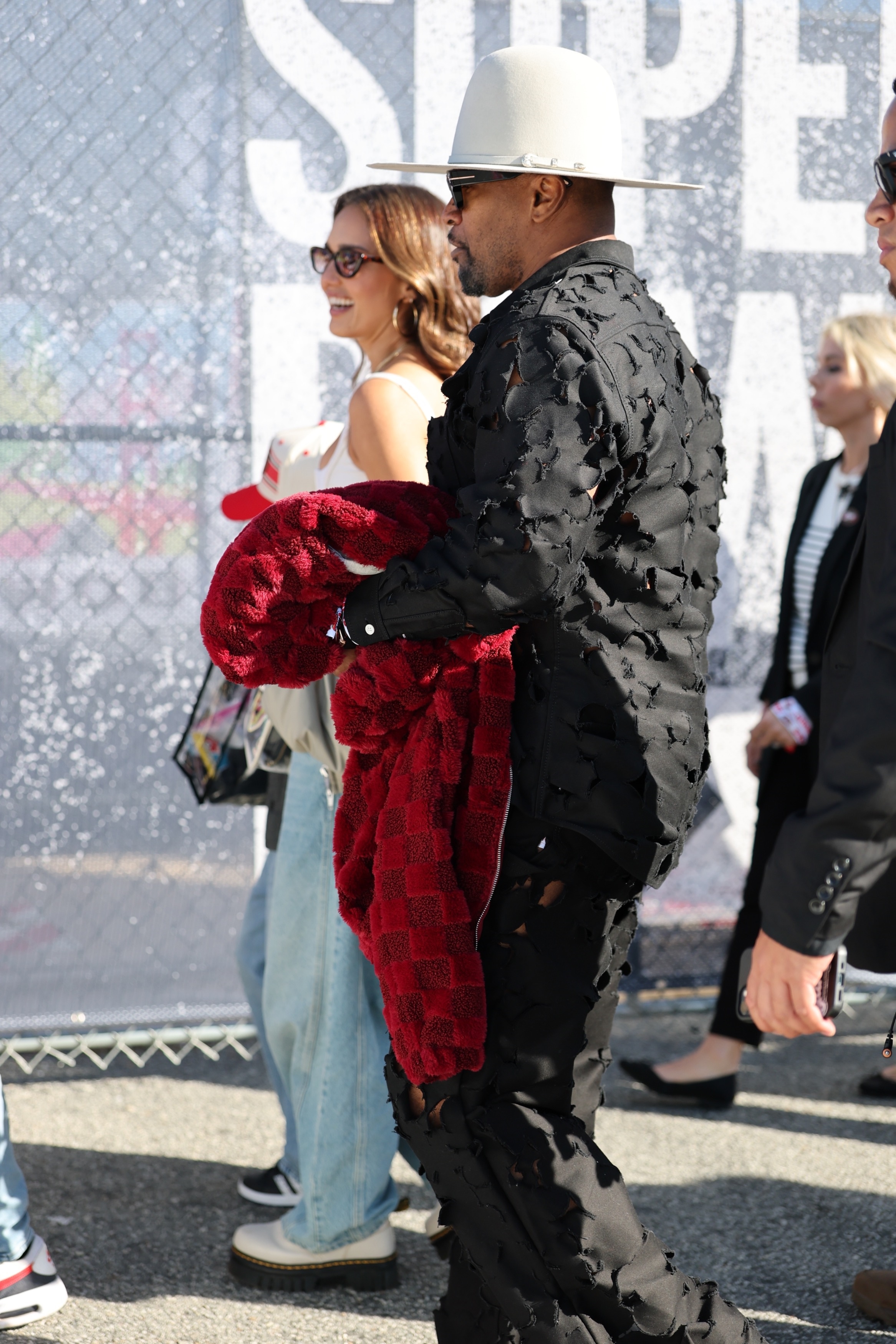 Jessica Alba and Jamie Foxx arrives for Super Bowl 60 at Levi's Stadium