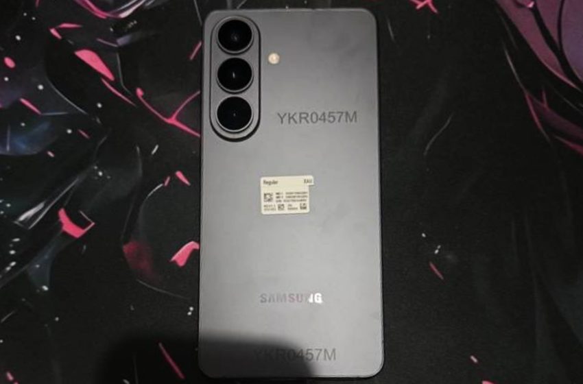  New Samsung Galaxy S26 smartphone reveals itself as someone tries to sell it for $1,650