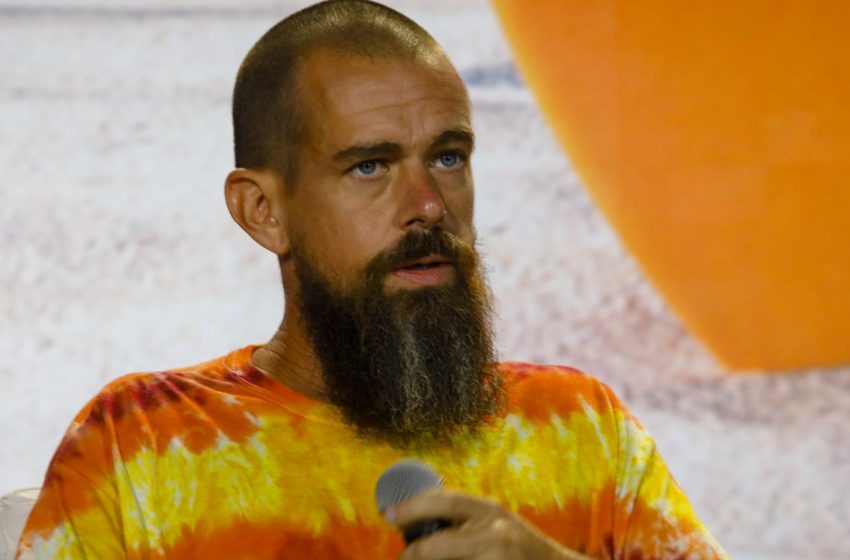  Jack Dorsey’s Block cuts nearly half of its staff in AI gamble