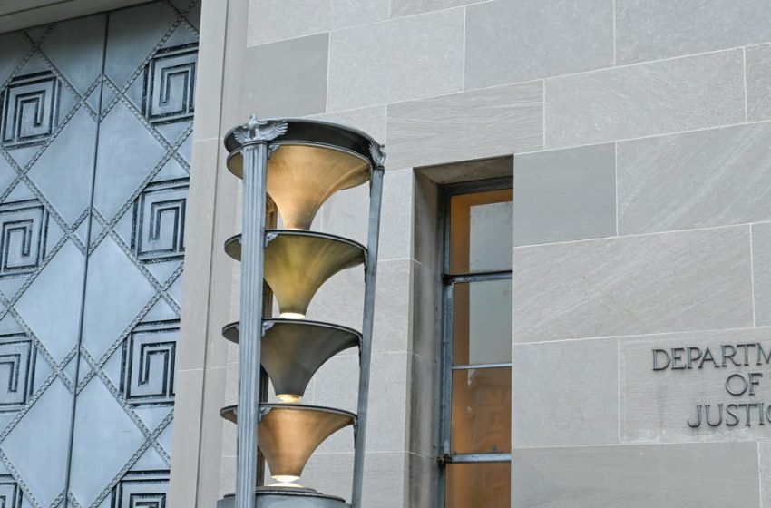  Defense attorneys build mapping tool to track Justice Dept. “weaponization”