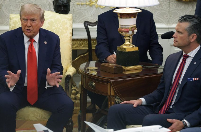  U.S. Air Force VIP fleet being repainted in Trump’s preferred palette, sources say