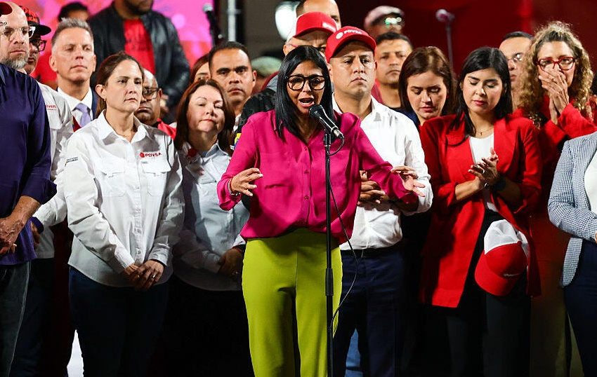  Venezuela’s acting president proposes legislation that could lead to release of hundreds of political prisoners