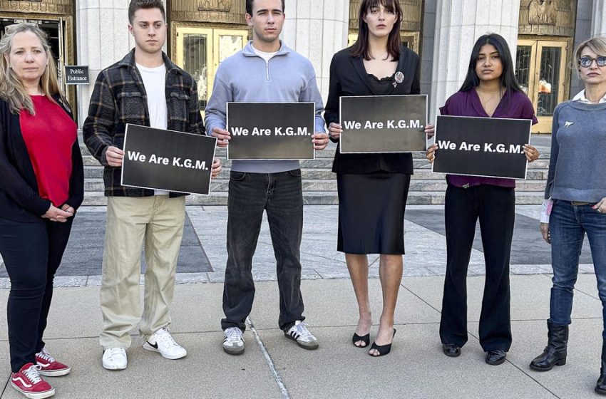  “I wanted to be on it all the time,” plaintiff says in landmark social media addiction trial