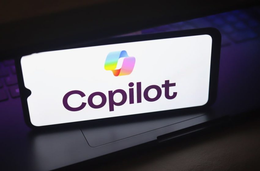  Microsoft Copilot read confidential emails without permission