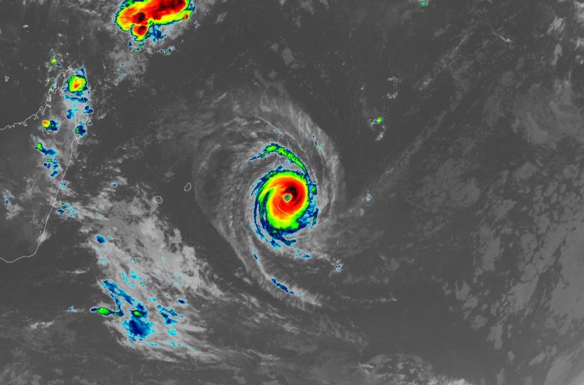  Earth’s first Category 5 tropical cyclone of 2026 » Yale Climate Connections