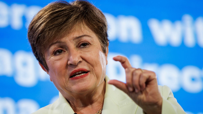  IMF urges US to change course on economic policy