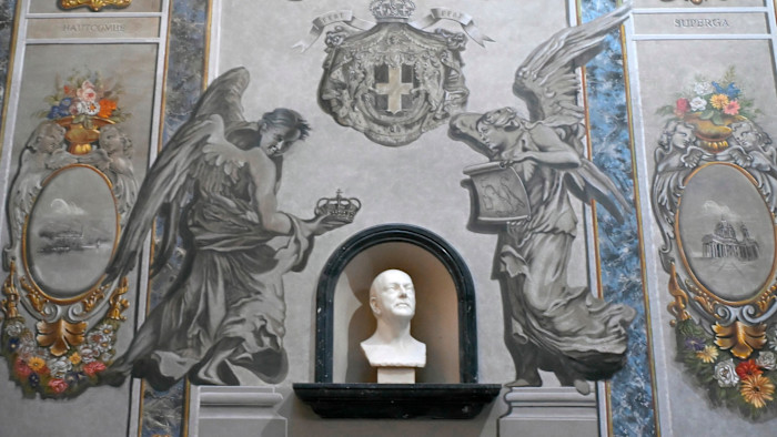  The angelic Meloni behind a fresco fiasco