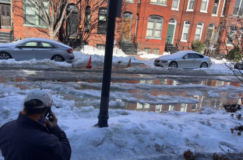  “Meanwhile in U Street – Broken Water Main, cars are frozen in the water that is rapidly freezing.” Good Lord This is not Good