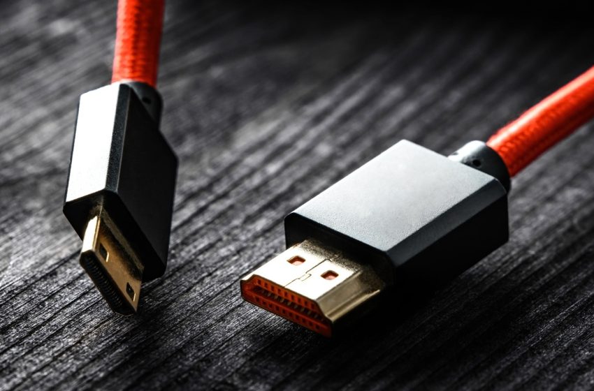  This $80 HDMI Gadget From Costco Can Completely Change How You Work