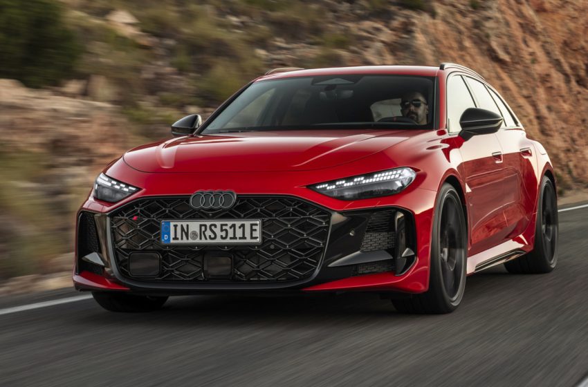  Even The New Audi RS5 Itself Looks Shocked By How Powerful Its PHEV V6 Is
