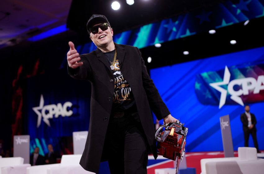  Elon Musk’s Lawyer Struggles To Find Acceptable Jurors For Lawsuit Because ‘So Many People…Hate Him So Much’