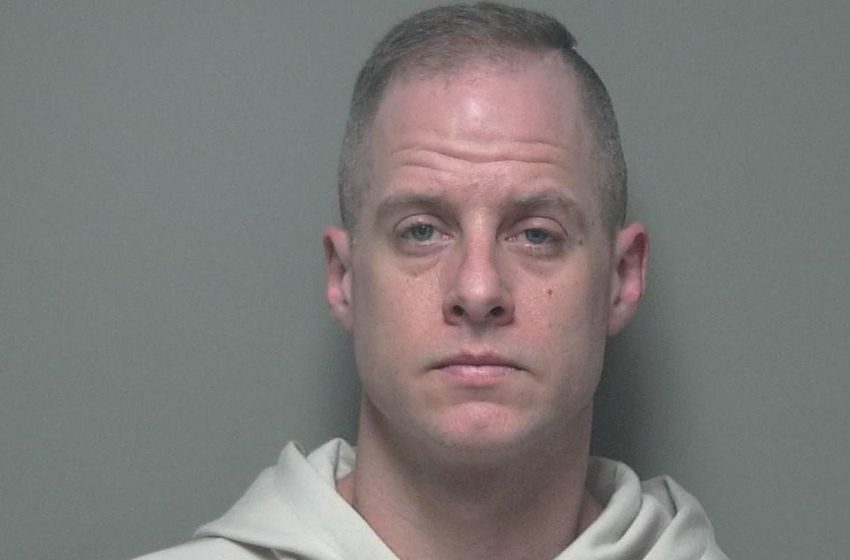  Former “American Idol” contestant Caleb Flynn charged with murder, staging crime scene in wife’s death in Ohio