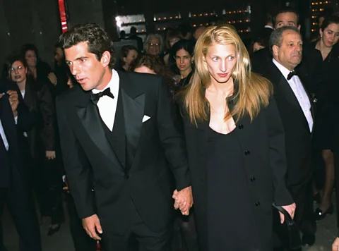 Getty Images John F Kennedy and Carolyn Bessette were an iconic 90s couple – admired for their apparently effortless aura of refinement (Credit: Getty Images)