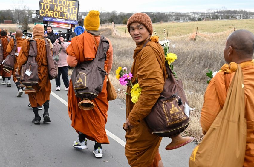  Buddhist Monks Are Walking Across the U.S. for Peace