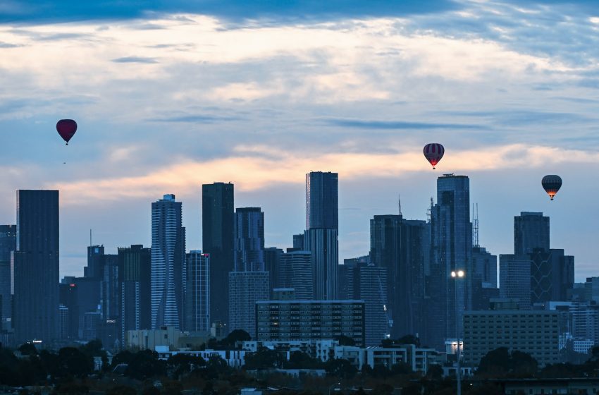  Melbourne Man Goes Viral For Accidentally Knocking Friend Out With Chair