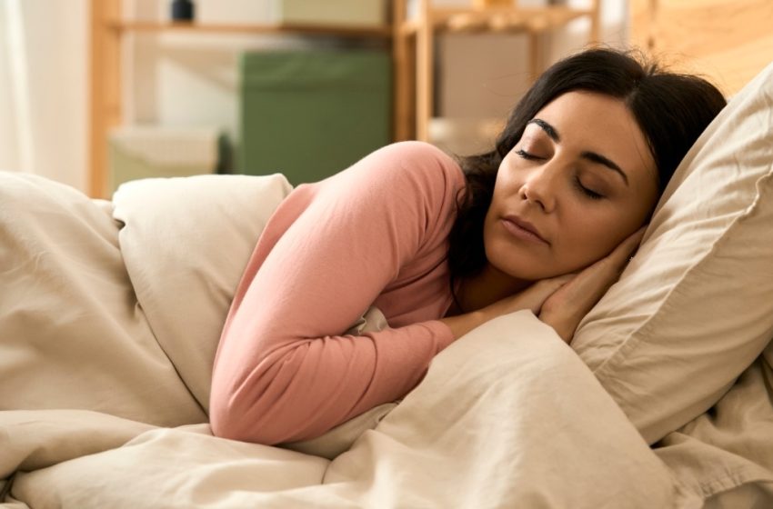  Sleep Apnea Symptoms Women Over 50 Should Never Ignore