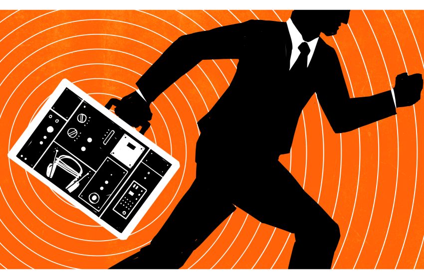  Ask Hackaday: How Do You Detect Hidden Cameras?