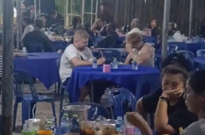  Hungry tourists humiliated after taking over buffet at funeral thinking it’s a restaurant