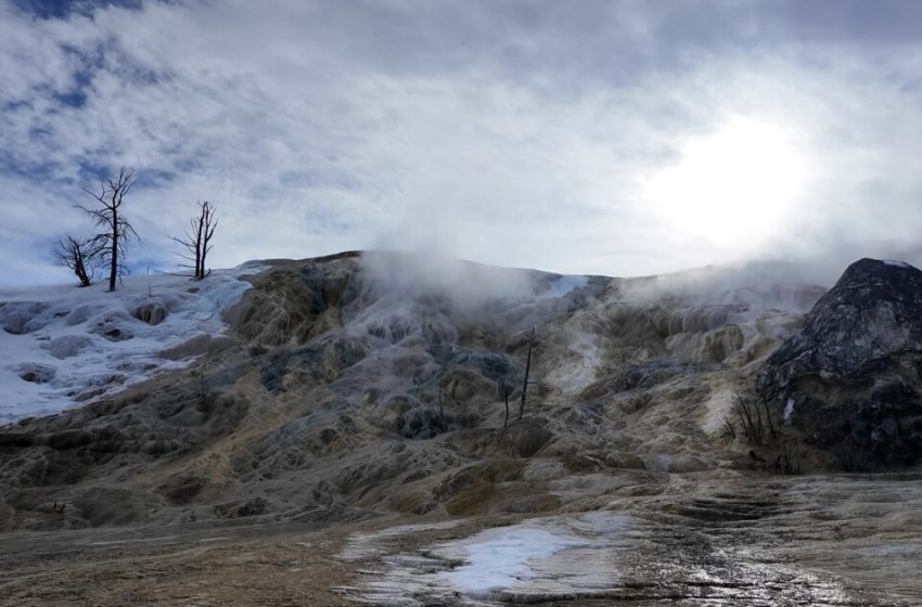  Scientists monitoring ground beneath Yellowstone National Park