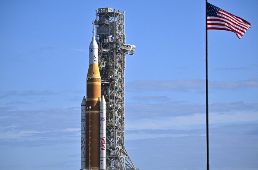  NASA eyes March 6 for Artemis II moon launch : NPR