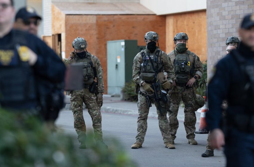  ICE can’t make warrantless arrests in Oregon unless there’s risk of escape, judge rules : NPR