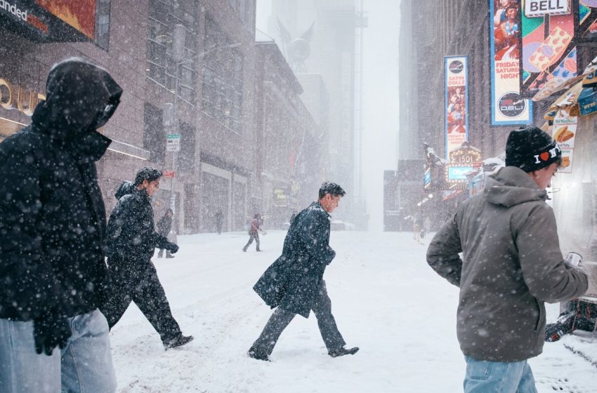  Blizzard conditions and high winds forecast for NYC, East coast : NPR