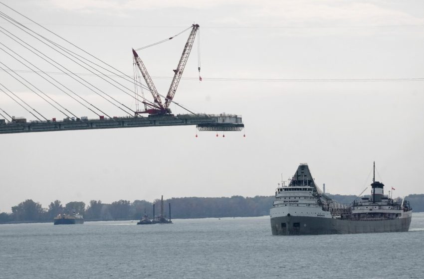  Trump is threatening to block a new bridge between Detroit and Canada from opening : NPR