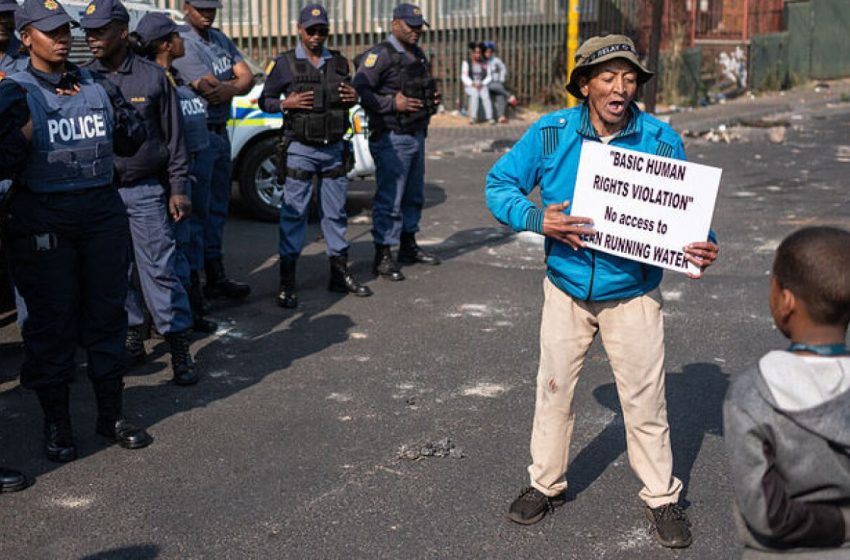  In Africa’s richest city, leaders’ water crisis gaffe sparks outrage : NPR