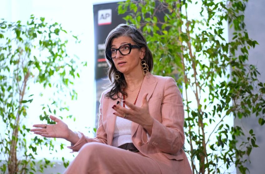  UN human rights investigator’s family sues Trump administration