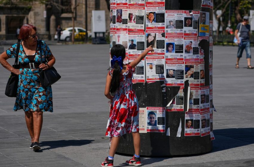  The faces of Mexico’s disappeared haunt Guadalajara’s streets
