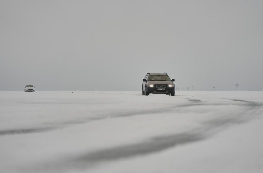  Drive across Estonia’s frozen sea as northern Europe faces cold wave