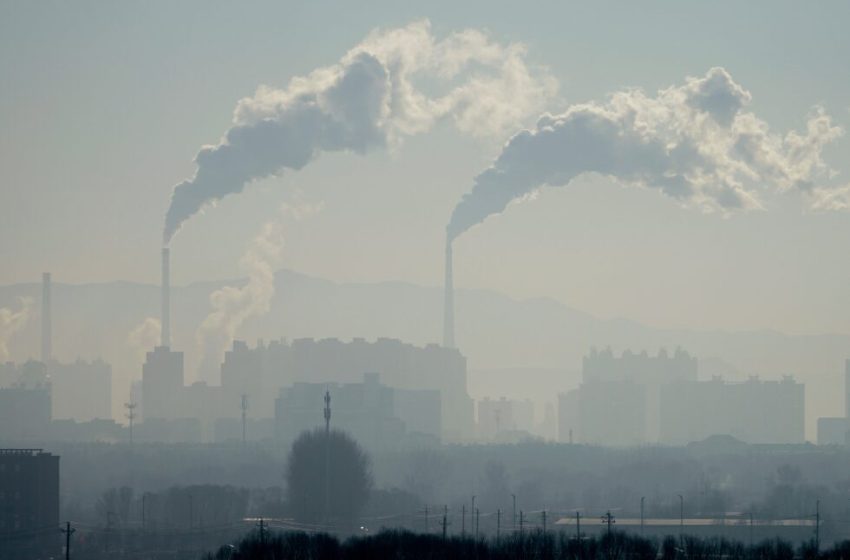  Report says new coal plant construction surged in China in 2025