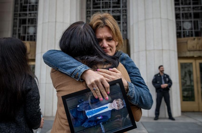  Instagram boss defends app in lawsuit trial over alleged harms to kids