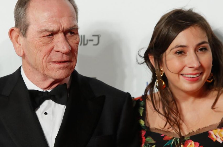  Cause of death revealed for Tommy Lee Jones’ daughter Victoria