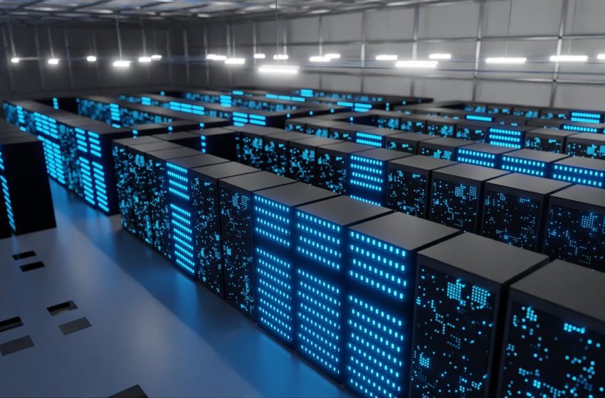  Microsoft Shares Slide Despite Strong Cloud Growth. Is It Time to Buy the Dip?